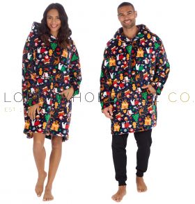 Matching family Christmas pyjamas wholesale – festive navy sleepwear for parents and kids by huggable hoodie